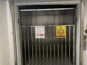 導(dǎo)軌式液壓升降平臺
